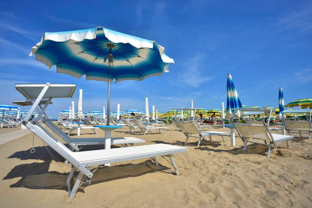 Clubhotel Residence Cesenatico Eksteriør bilde