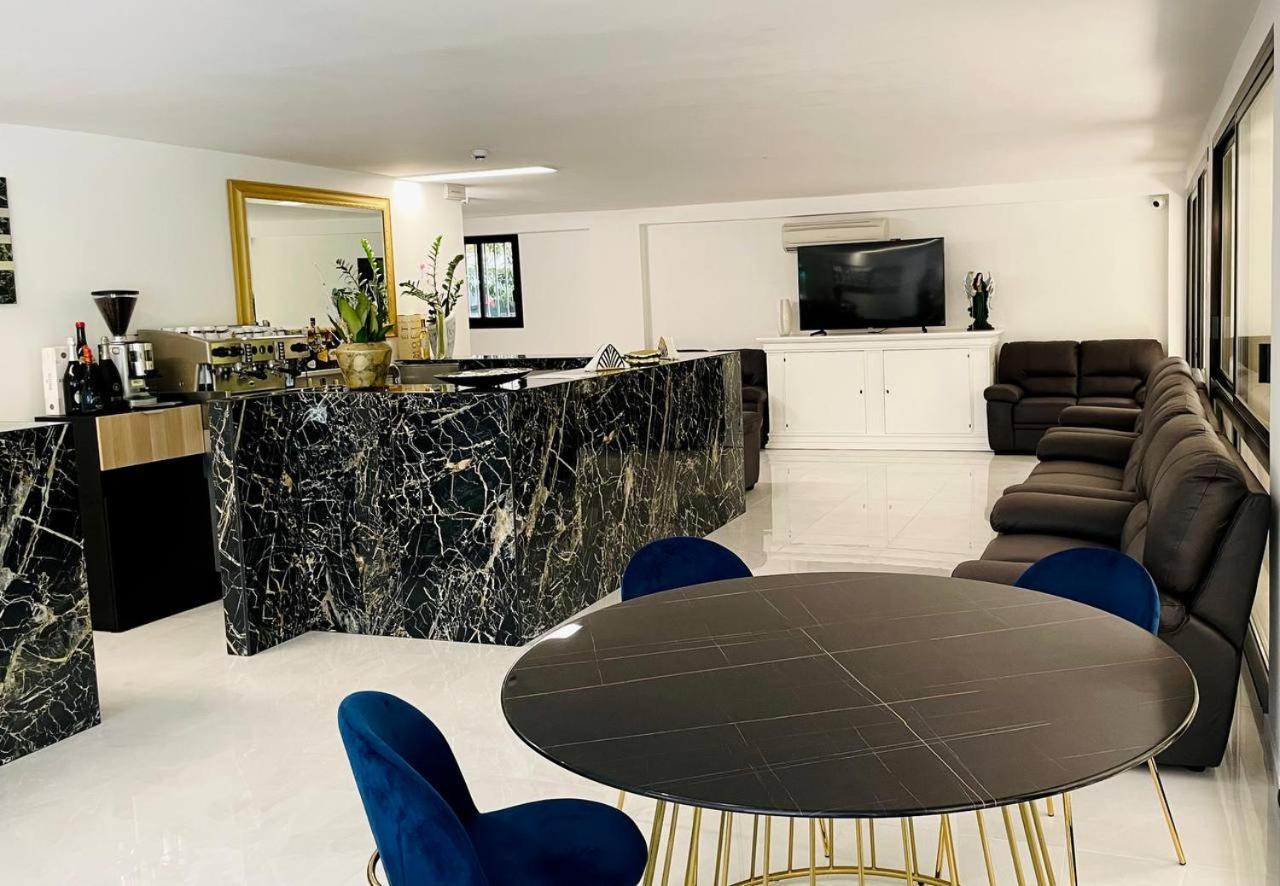 Clubhotel Residence Cesenatico Eksteriør bilde
